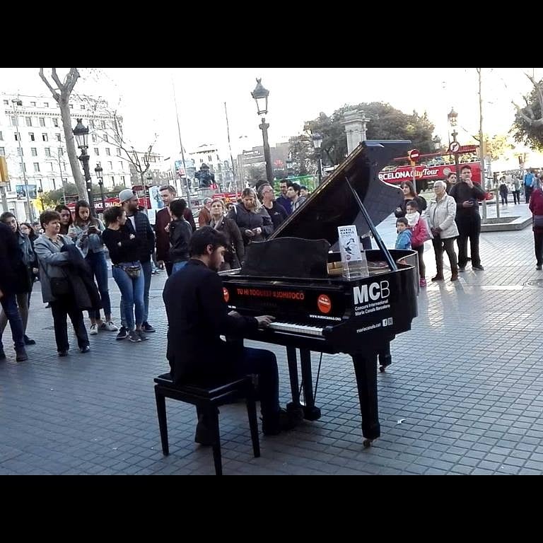 alex_anton_piano